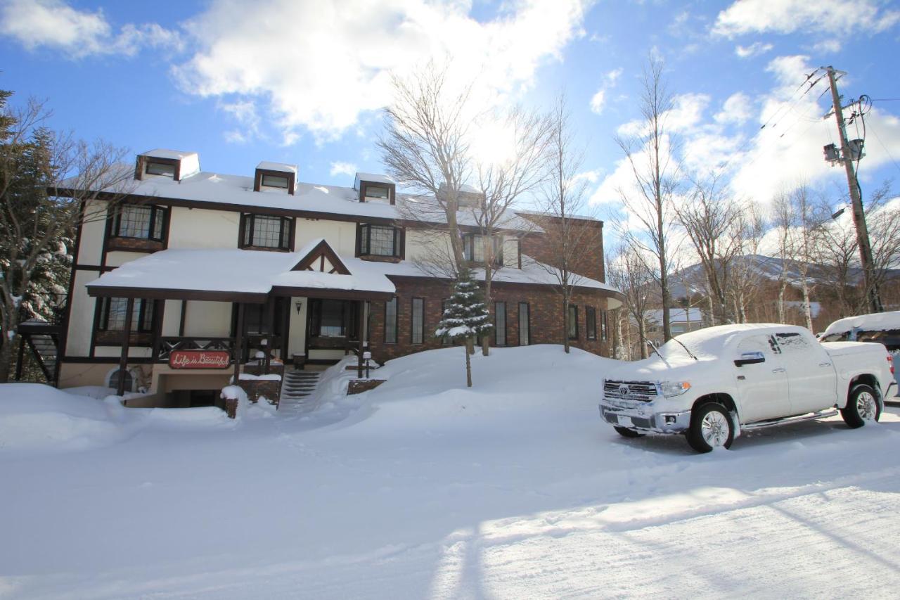 Lodge Appi Life Is Beautiful